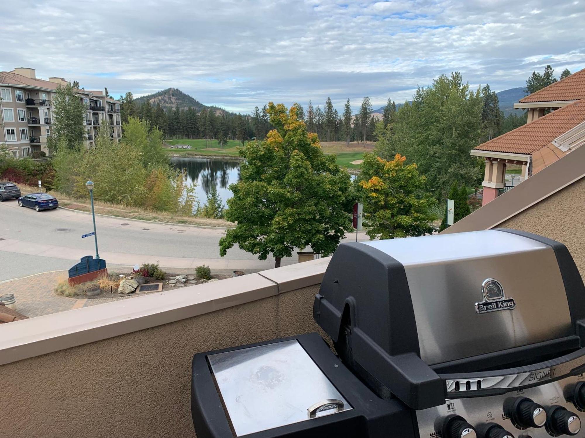 Borgata Lodge Resort Kelowna Luaran gambar